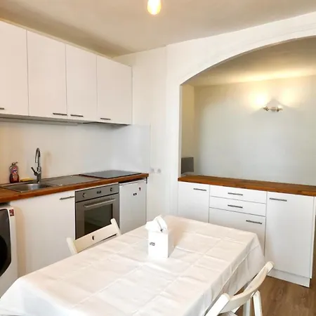 7 Sunny Hideaway Place Des Vosges *